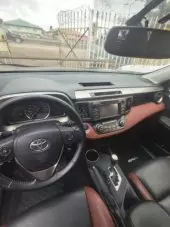interiorFront