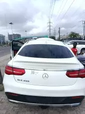 car Back