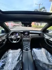 interiorFront