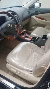 interiorFront