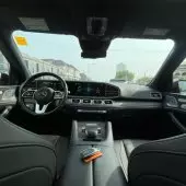 interiorFront