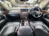 interiorFront