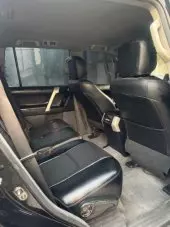 interiorBack