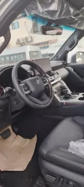 interiorFront