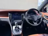 interiorFront