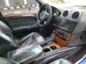 interiorFront