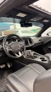 interiorFront