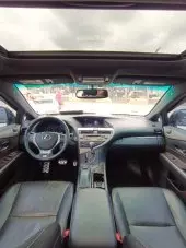 interiorFront