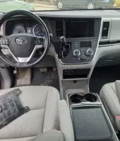 interiorFront