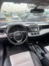 interiorFront