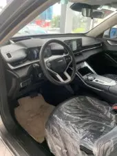interiorFront