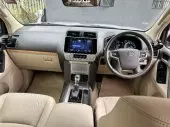 interiorFront