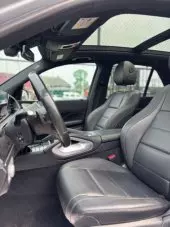 interiorFront