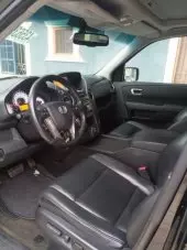 interiorFront