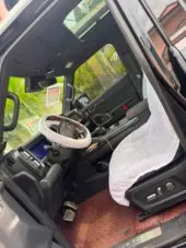 interiorFront