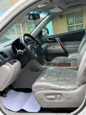 interiorFront