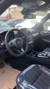 interiorFront