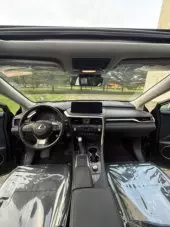 interiorFront