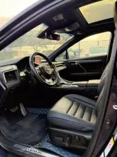interiorFront