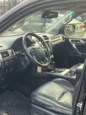 interiorFront