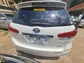 car Right Back