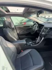 interiorFront