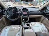 interiorFront