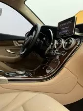 interiorFront