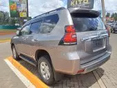 car Right Back