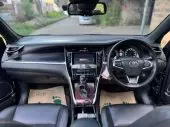 interiorFront