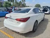 car Right Back