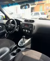 interiorFront
