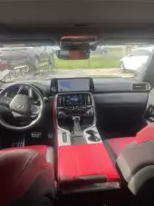 interiorFront