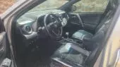 interiorFront