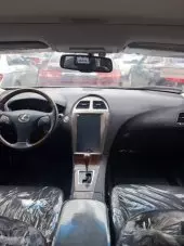 interiorFront