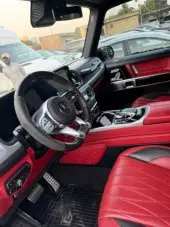interiorFront