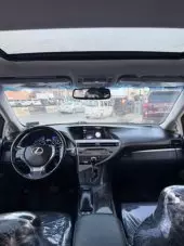 interiorFront