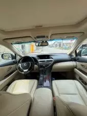 interiorFront