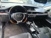interiorFront