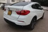 car Right Back