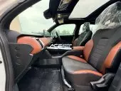 leftPassenger