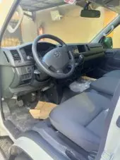 interiorFront