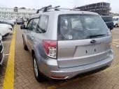 car Right Back