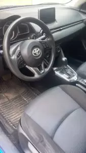 interiorFront