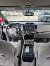 interiorFront