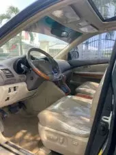 interiorFront