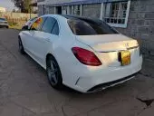car Right Back