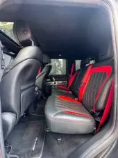 interiorBack