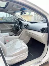 interiorFront