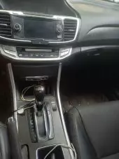 interiorFront